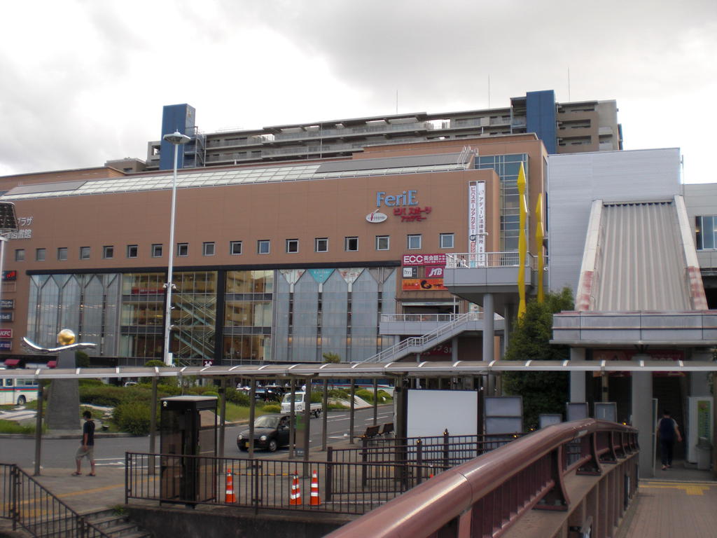 Shopping centre. 867m until Ferrier Minami Kusatsu (shopping center)
