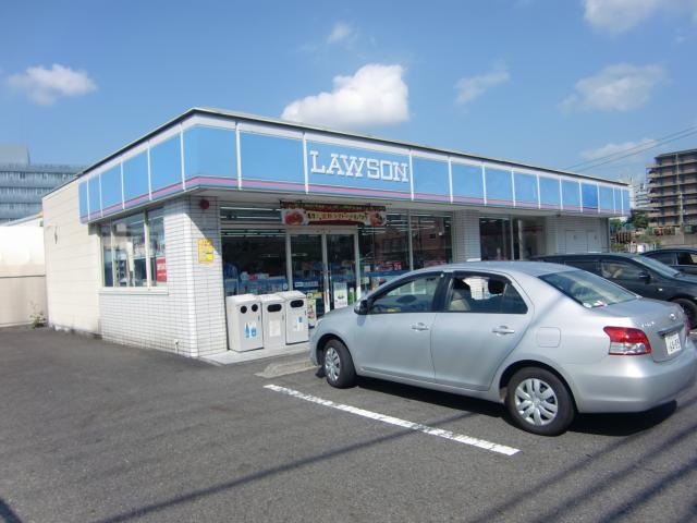 Convenience store. 709m until Lawson Kusatsu Minamigasa store (convenience store)