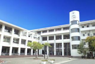 Junior high school. 2296m to Kusatsu Municipal Takaho junior high school