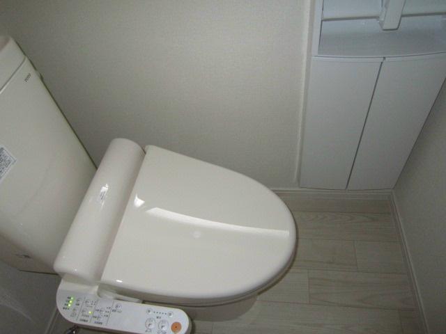 Toilet
