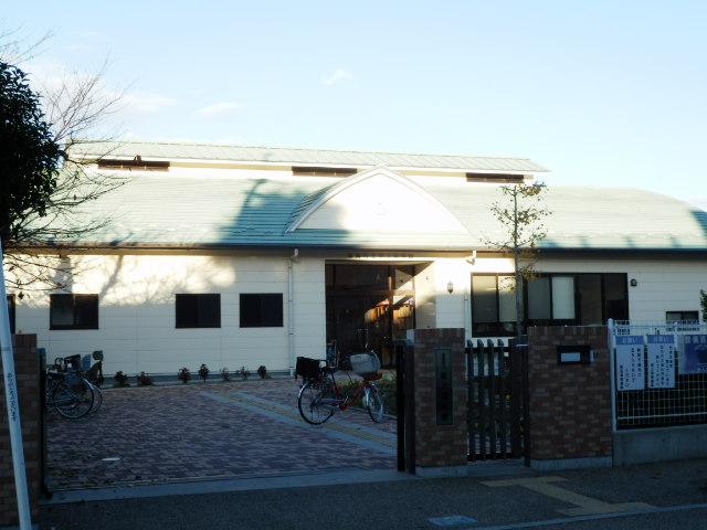 kindergarten ・ Nursery. 1395m to Kusatsu Municipal old above kindergarten