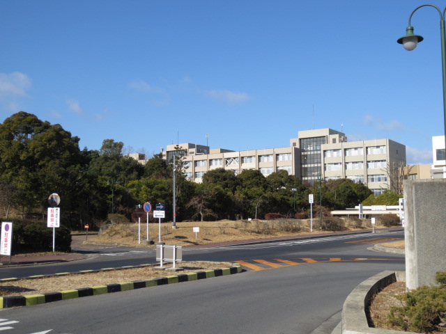 University ・ Junior college. National Shiga University of Medical Science (University of ・ 1850m up to junior college)