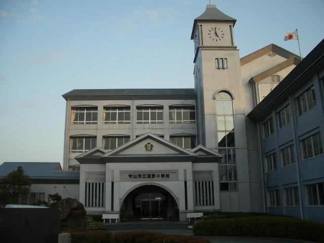 Primary school. Moriyama 2580m until the Municipal speed field Elementary School
