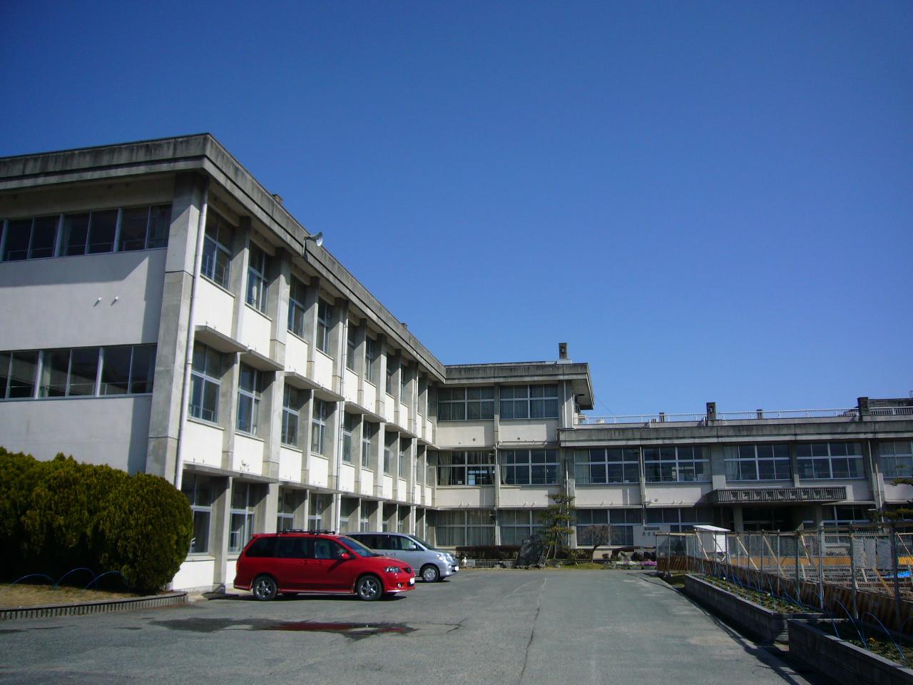 Primary school. Moriyama City Hexi up to elementary school (elementary school) 541m