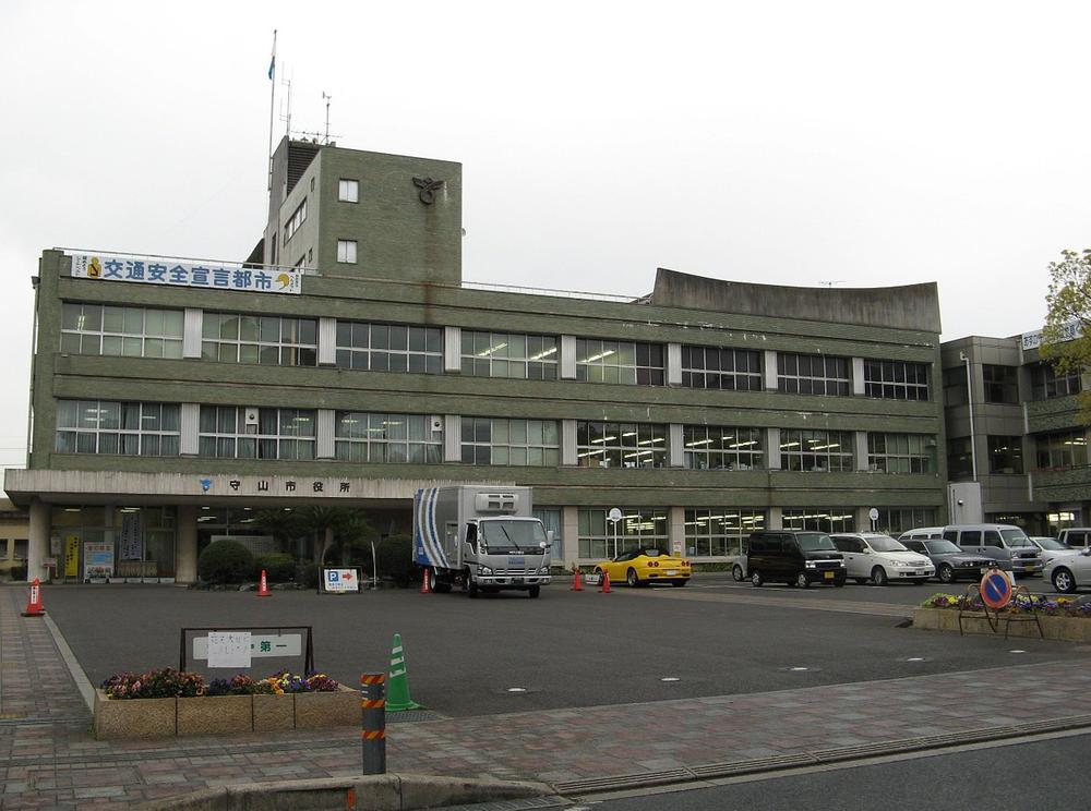 Government office. Moriyama 1307m to city hall