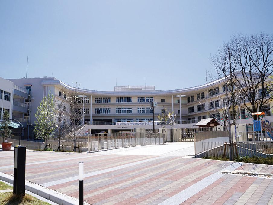 Primary school. Moriyama Municipal Moriyama 1000m up to elementary school