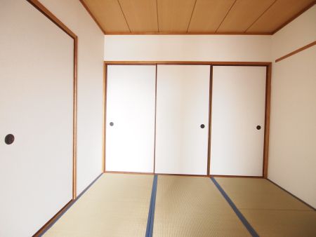Living and room. Japanese-style room 4.5