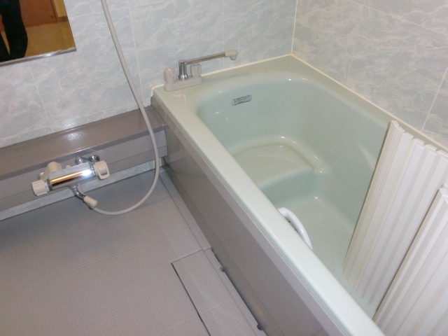 Bath. It is a big tub of Hitotsubo! !