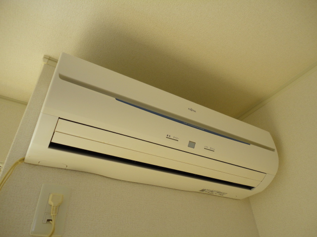 Other Equipment. Energy-saving inverter air conditioner ☆