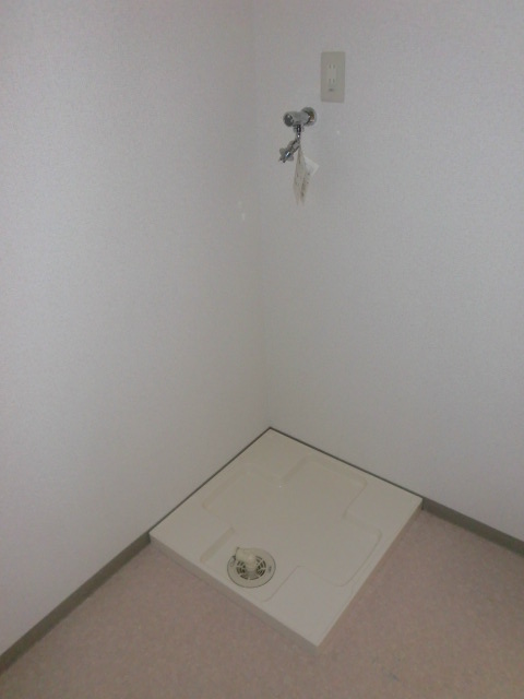 Washroom. Place the washing machine is there in the room ☆ 