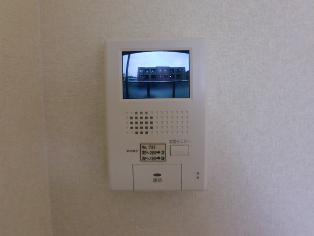 Security. In TV interphone, Crime prevention surface is also safe.