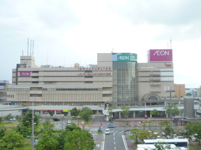 Shopping centre. 670m until ion Omihachiman store (shopping center)