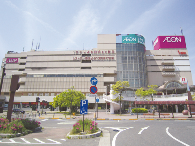 Shopping centre. 767m until ion Omihachiman shopping center (shopping center)