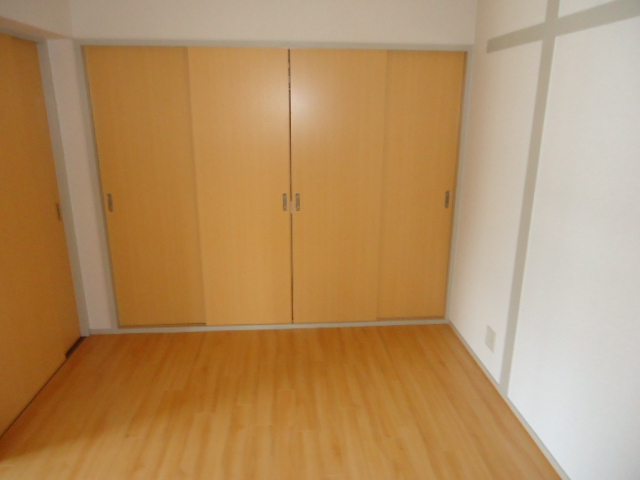 Other room space. Changed from the Japanese-style Western-style. 