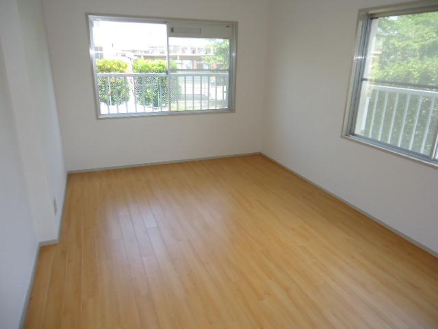 Other room space. Change from the carpet to the flooring. 