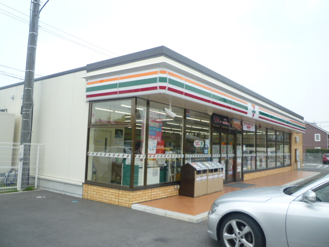 Convenience store. 143m to Seven-Eleven Omihachiman Station Higashiten (convenience store)
