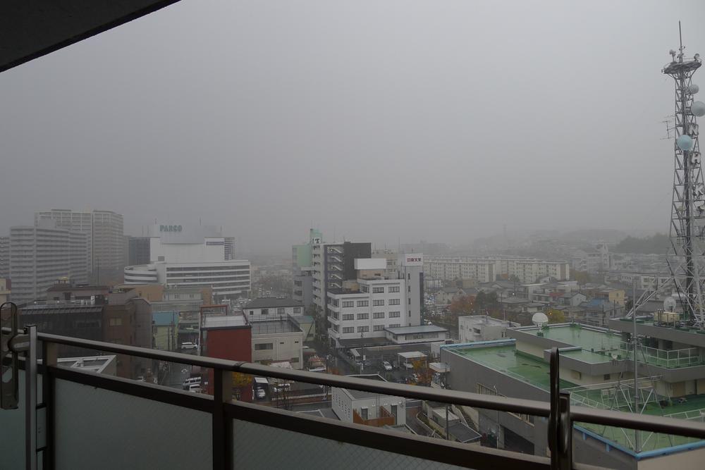 View photos from the dwelling unit. View from the site (November 2013) Shooting