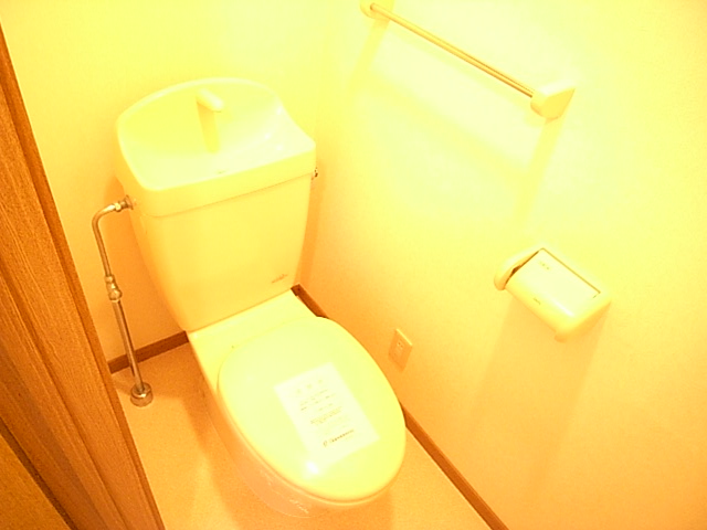 Toilet. Simple is familiar in the toilet ☆