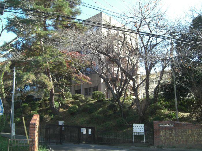 Primary school. 805m to Otsu Municipal Seta Minami Elementary School
