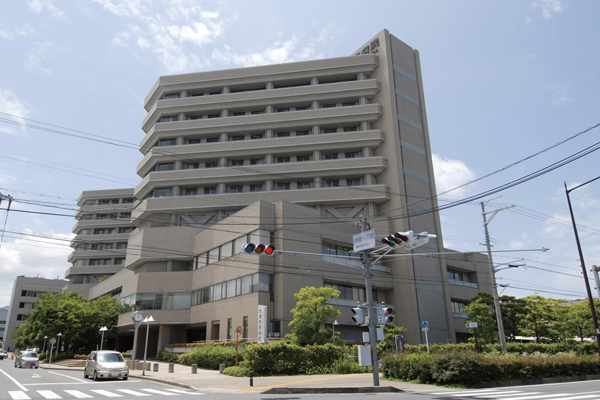 Surrounding environment. Otsu Municipal Hospital (a 9-minute walk ・ About 660m)