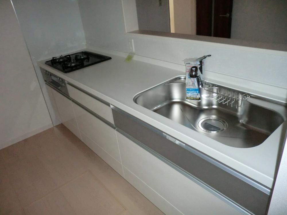 Same specifications photo (kitchen)