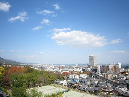 View photos from the dwelling unit. Range of mountains ・ View of Lake Biwa
