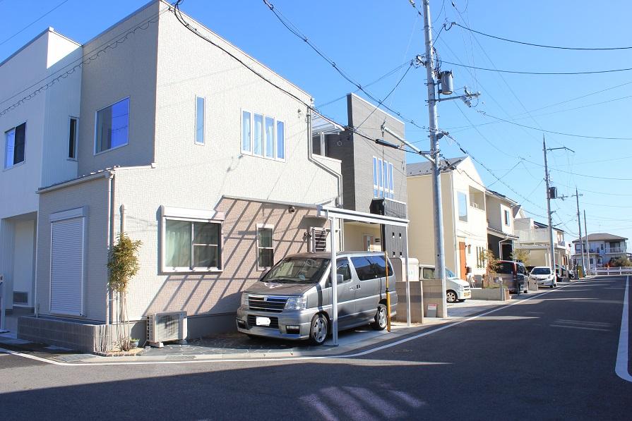 Local photos, including front road. Hieitsuji (January 7, 2014) shooting all 134 sections of the BIG It is TOWN. It is under construction a model house in the current period V! 