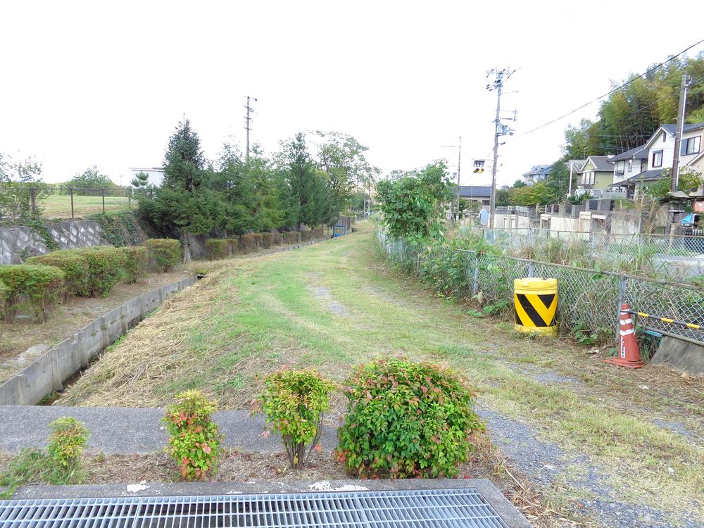 park. Seta 792m until Takahashi River green space