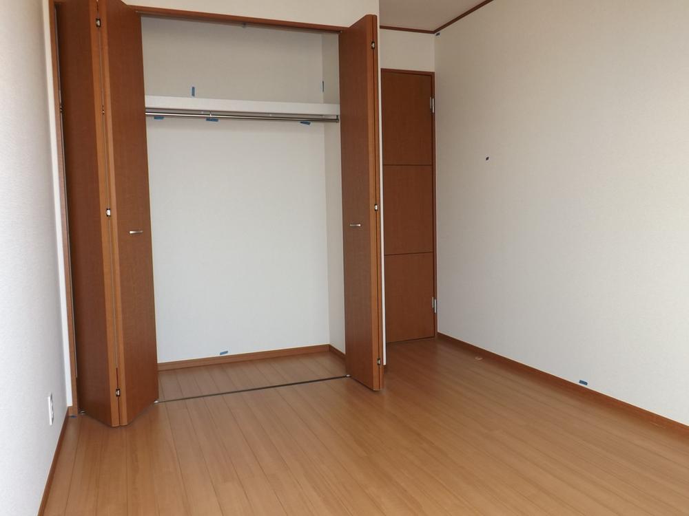 Same specifications photos (Other introspection). Each room storage closet with