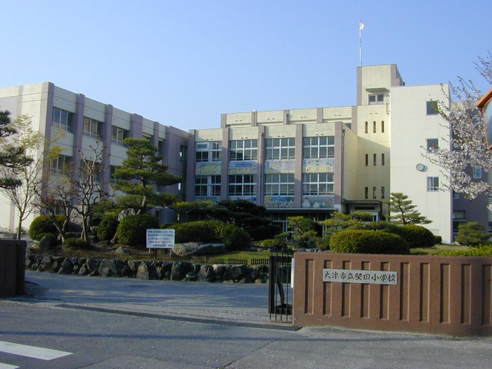 Primary school. Katada to elementary school 1800m