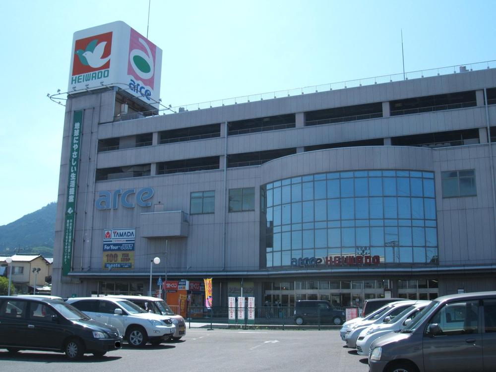 Supermarket. 1989m to Heiwado Sakamoto shop