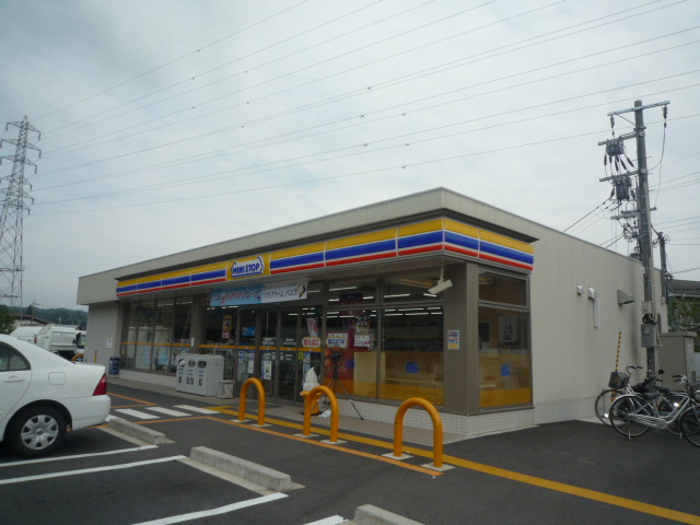 Convenience store. MINISTOP Otsu Ishiyama 3-chome up (convenience store) 405m