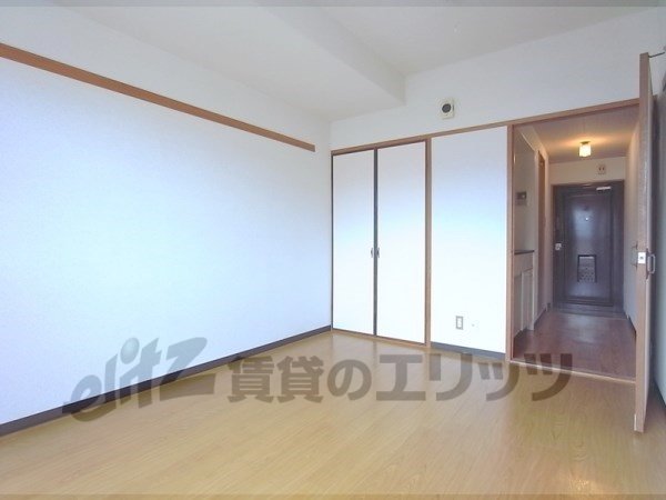Living and room. It has been renovated from Japanese-style rooms to Western-style