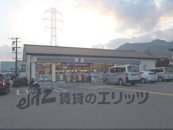 Convenience store. Seven-Eleven Otsu Sakamoto 3-chome up (convenience store) 1390m