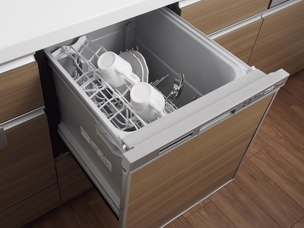 Kitchen.  [Dishwasher] Expectations water-saving effect in the high-temperature cleaning. Since about 4 servings of dishes is washable at the same time, Leeway of time is born after a meal (same specifications)