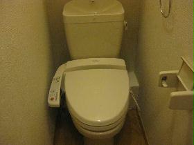 Toilet. Bidet &amp; The upper storage per shelf ○