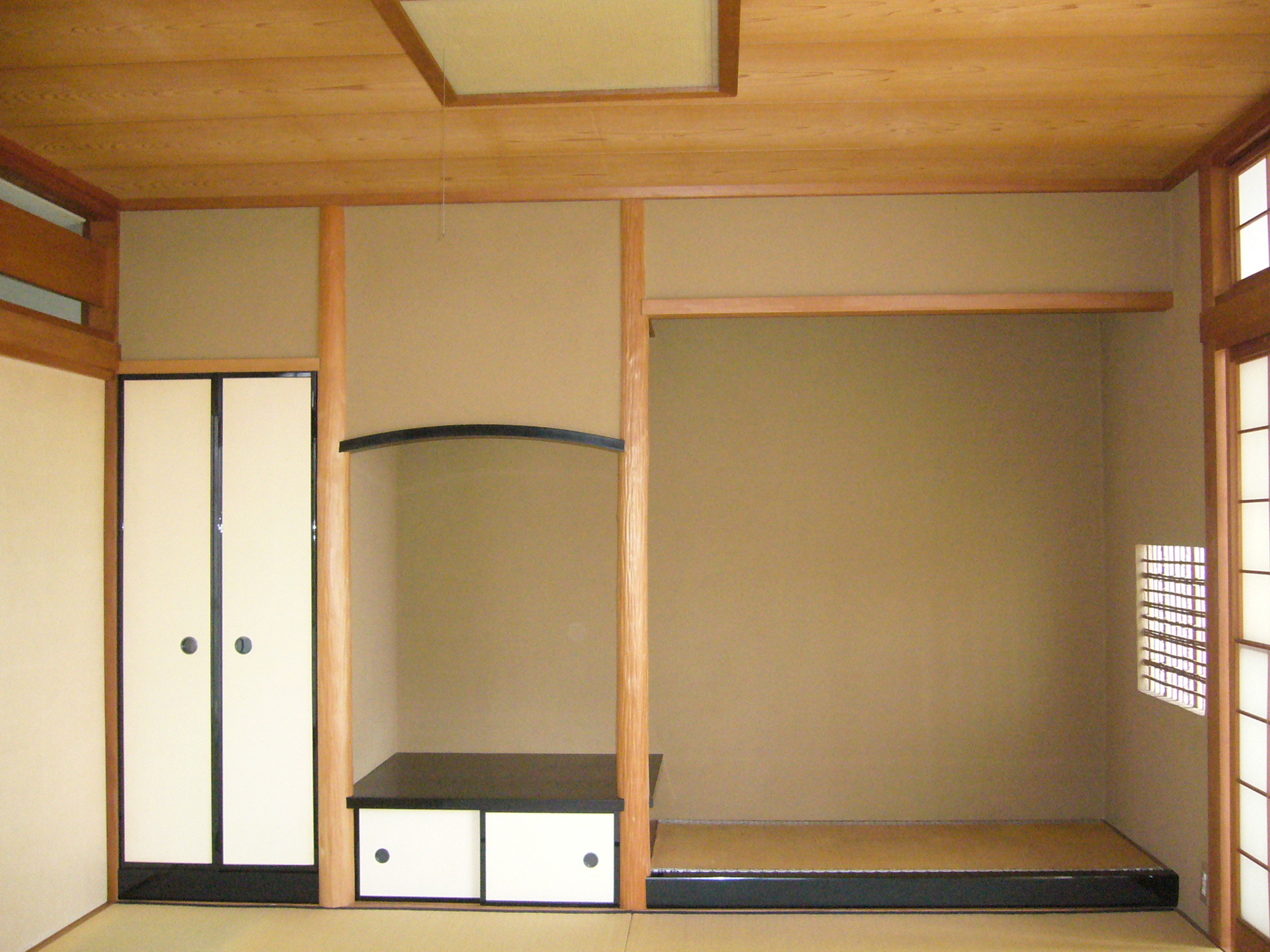 Other introspection. Alcove on the first floor of a Japanese-style room (2010.9) Shooting