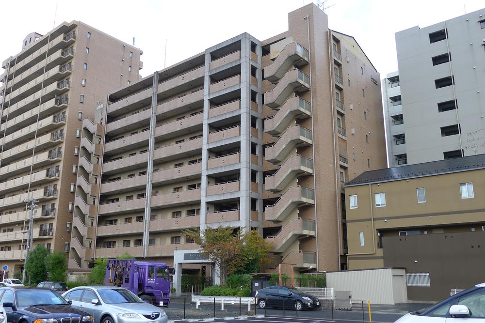 Local appearance photo. Local (11 May 2013) Shooting