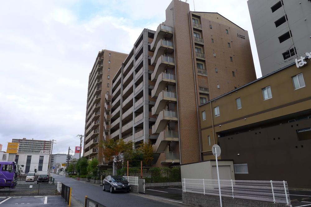 Local appearance photo. Local (11 May 2013) Shooting