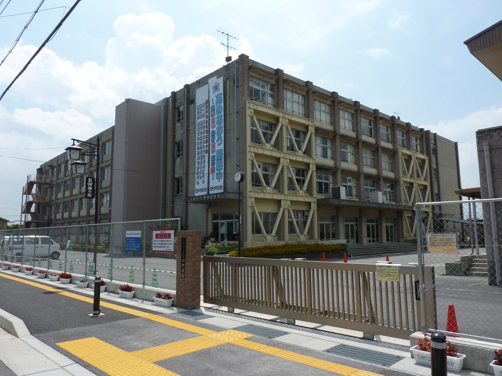 Junior high school. 1849m to Otsu Municipal Katada junior high school