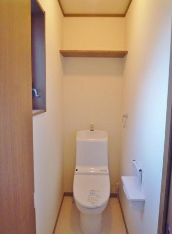 Same specifications photos (Other introspection). Same type other properties toilet