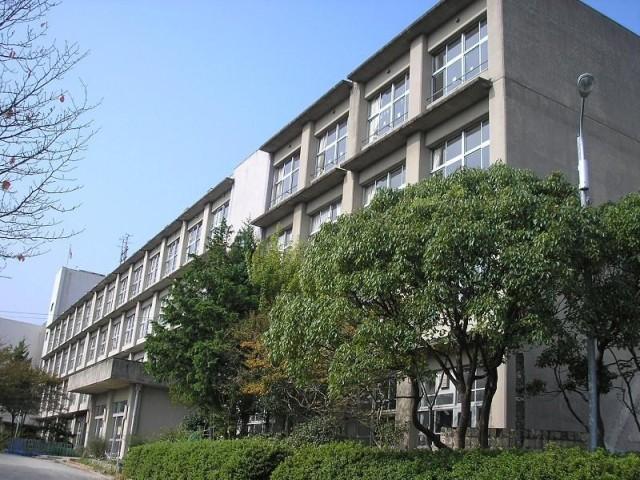 Primary school. 1183m to Otsu Municipal Fujimi Elementary School