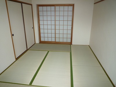 Other room space. Japanese-style room 6 tatami