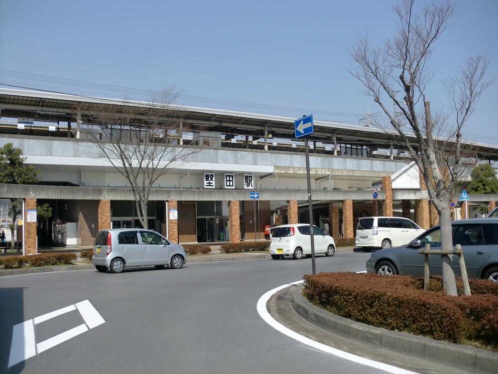 station. 1660m to katata station