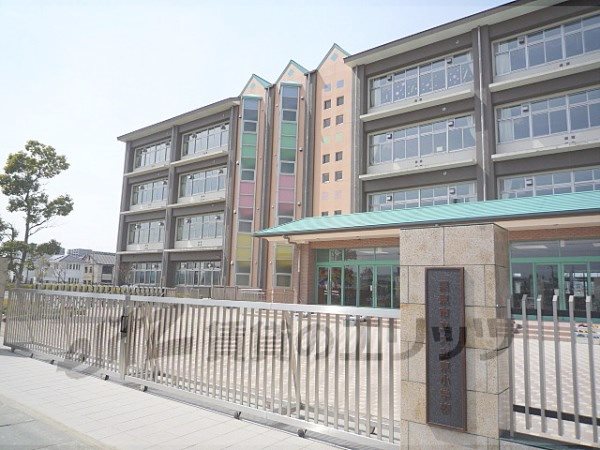 Primary school. Taiho 1200m east to elementary school (elementary school)
