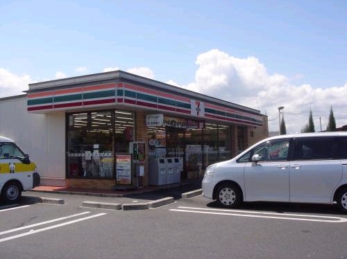 Convenience store. Seven-Eleven Ritto Station East store up (convenience store) 1066m