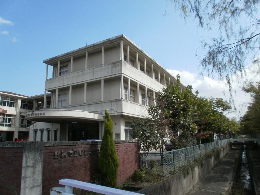 Junior high school. Yasu Municipal Yasukita until junior high school 2112m