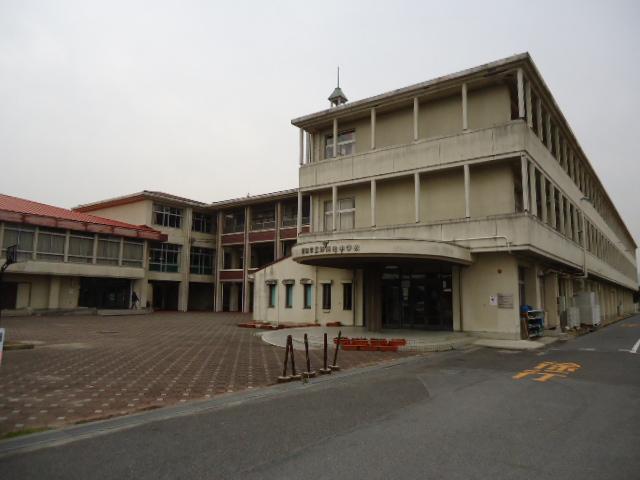 Junior high school. Yasu Municipal Yasukita until junior high school 2103m