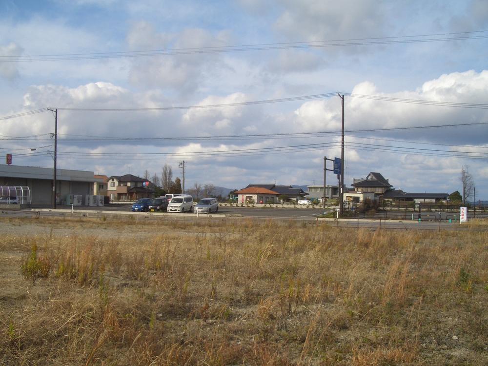 Local land photo. North from the site (look ahead is Tamayu bypass)