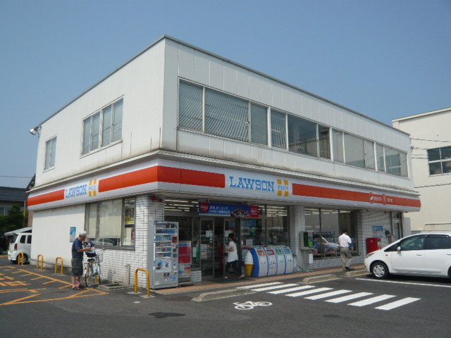 Convenience store. Lawson Matsue Nishitsuda 1-chome to (convenience store) 380m
